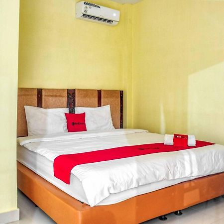 Reddoorz @ Jalan Kapten Muslim Medan Kültér fotó